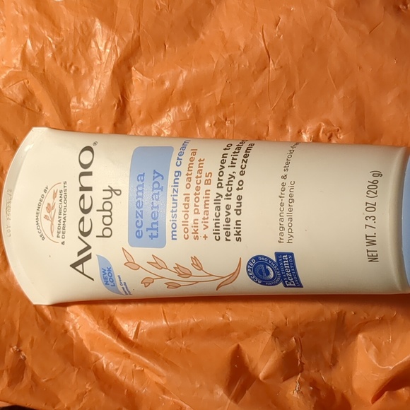 (5) AVEENO BABY ECZEMA THERAPY + Free Baby Booty Balm - Picture 3 of 7
